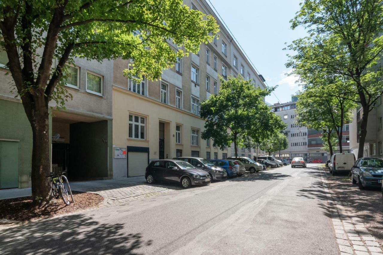 Universum Apartment 2 Wien Exterior foto